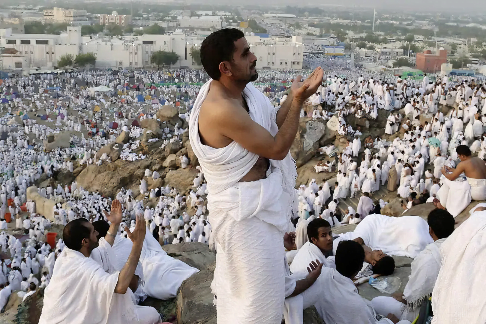 “مبرووك” كيفية الاستعلام عن نتائج قرعة الحج 2025 hajj.gov.iq موقع الهيئة العليا للحج والعمرة