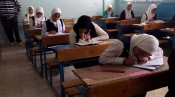 حقيقة عقد امتحانات الشهادة الإعدادية بنظام البوكليت 2025 1 1 1 800x600 1