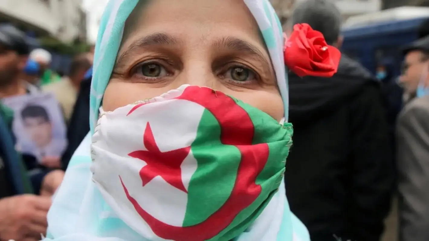 خطوات التسجيل في منحة المرأة الماكثة بالجزائر 2025 والشروط المطلوبة