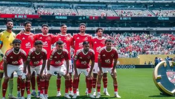 شجع من قلبك عبر القنوات الناقلة لمباراة الأهلي أمام اتحاد قسنطية الجزائري 2025