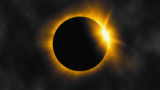 حدث فلكي استثنائي في 2026.. كسوف الشمس يشعل اهتمام الملايين حول العالم